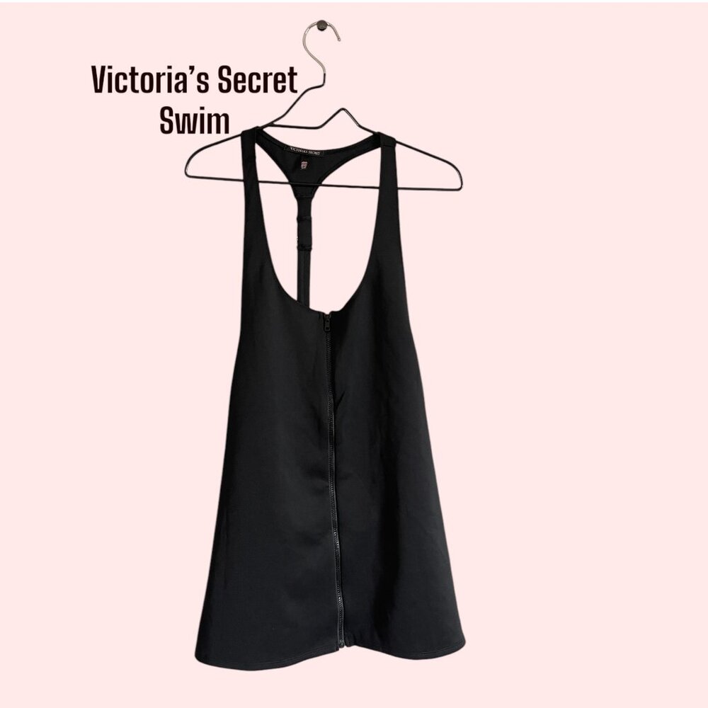 Victoria’s Secret Black Zippered Cover-Up – Size M